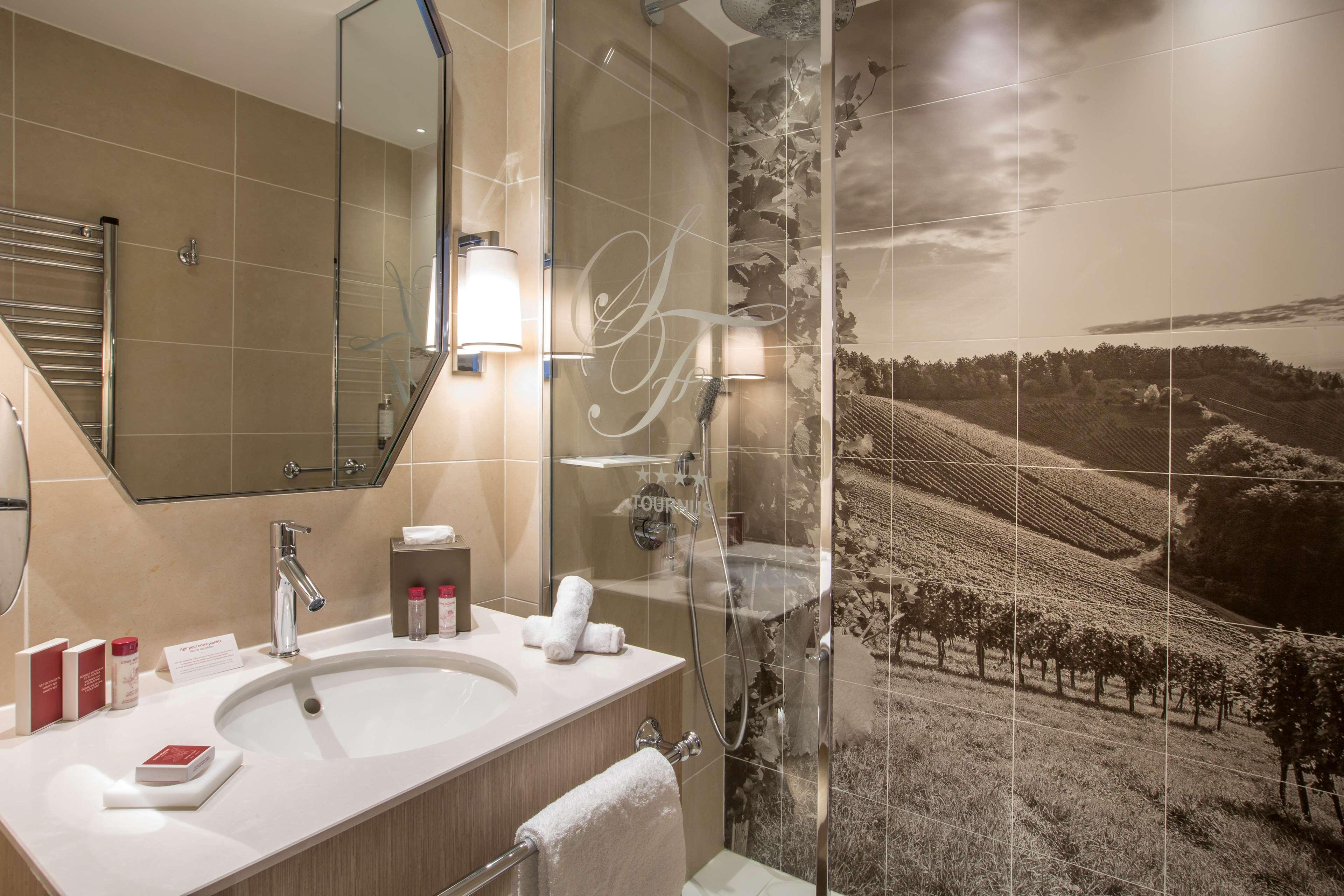 Hotel & Spa Les Sept Fontaines Best Western Premier Турню Екстериор снимка